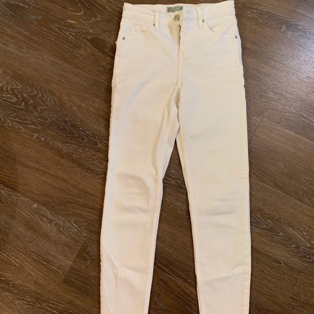 Skinny white Jamie jeans